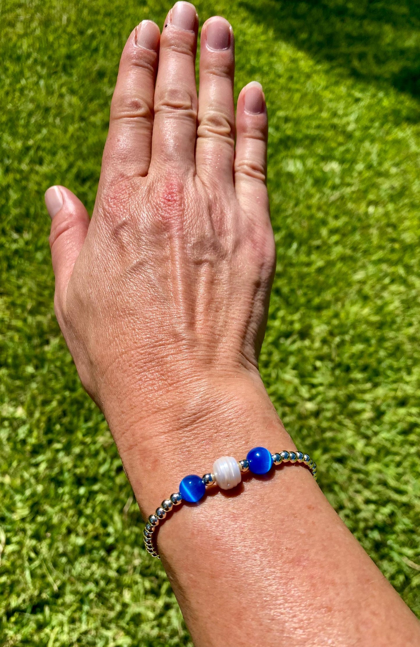 Blue Sapphire Cat's Eye Beaded Bracelet, 14K Gold Filled Beads, Pearl Charm.