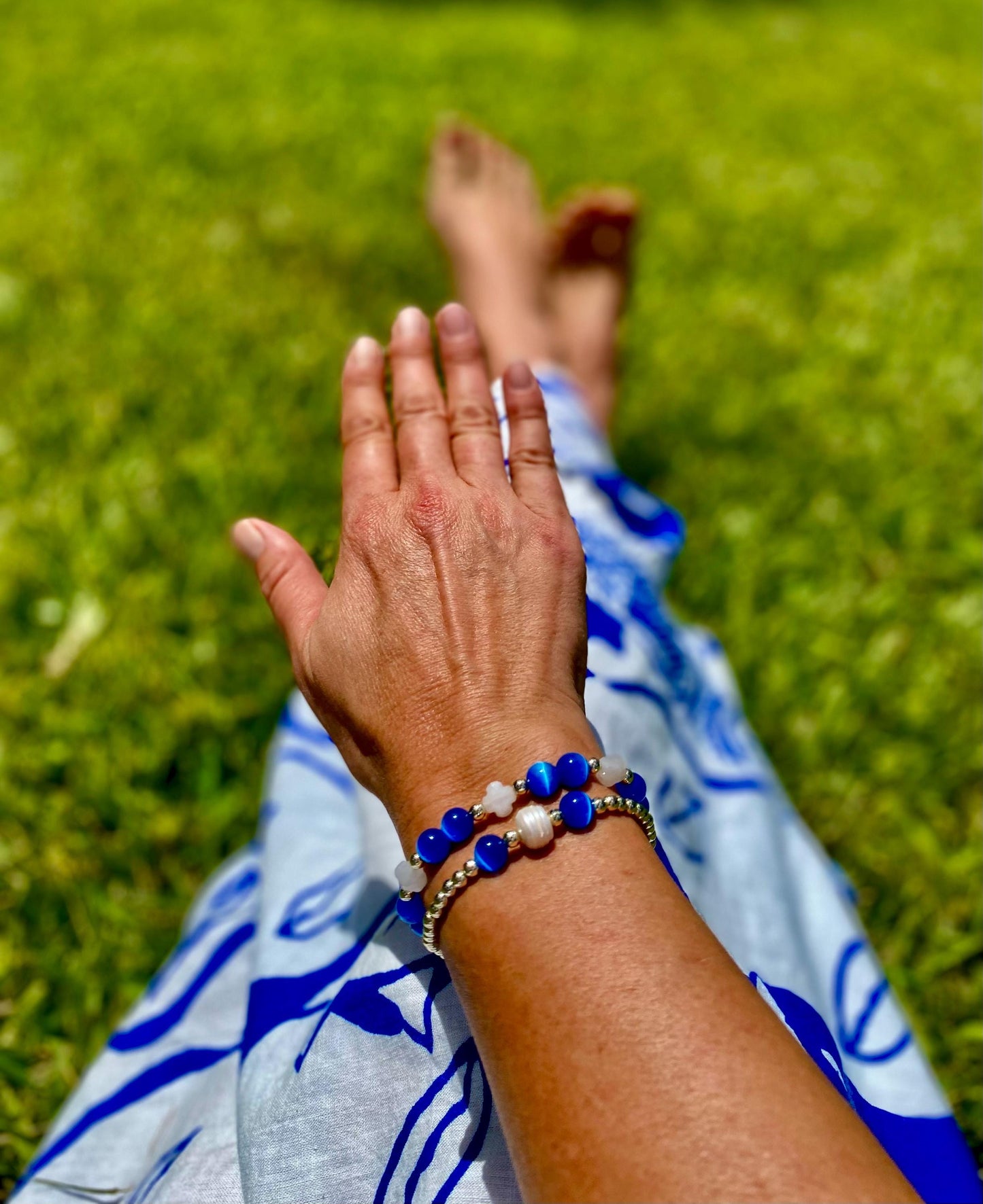Blue Sapphire Cat's Eye Beaded Bracelet, 14K Gold Filled Beads, Pearl Charm.