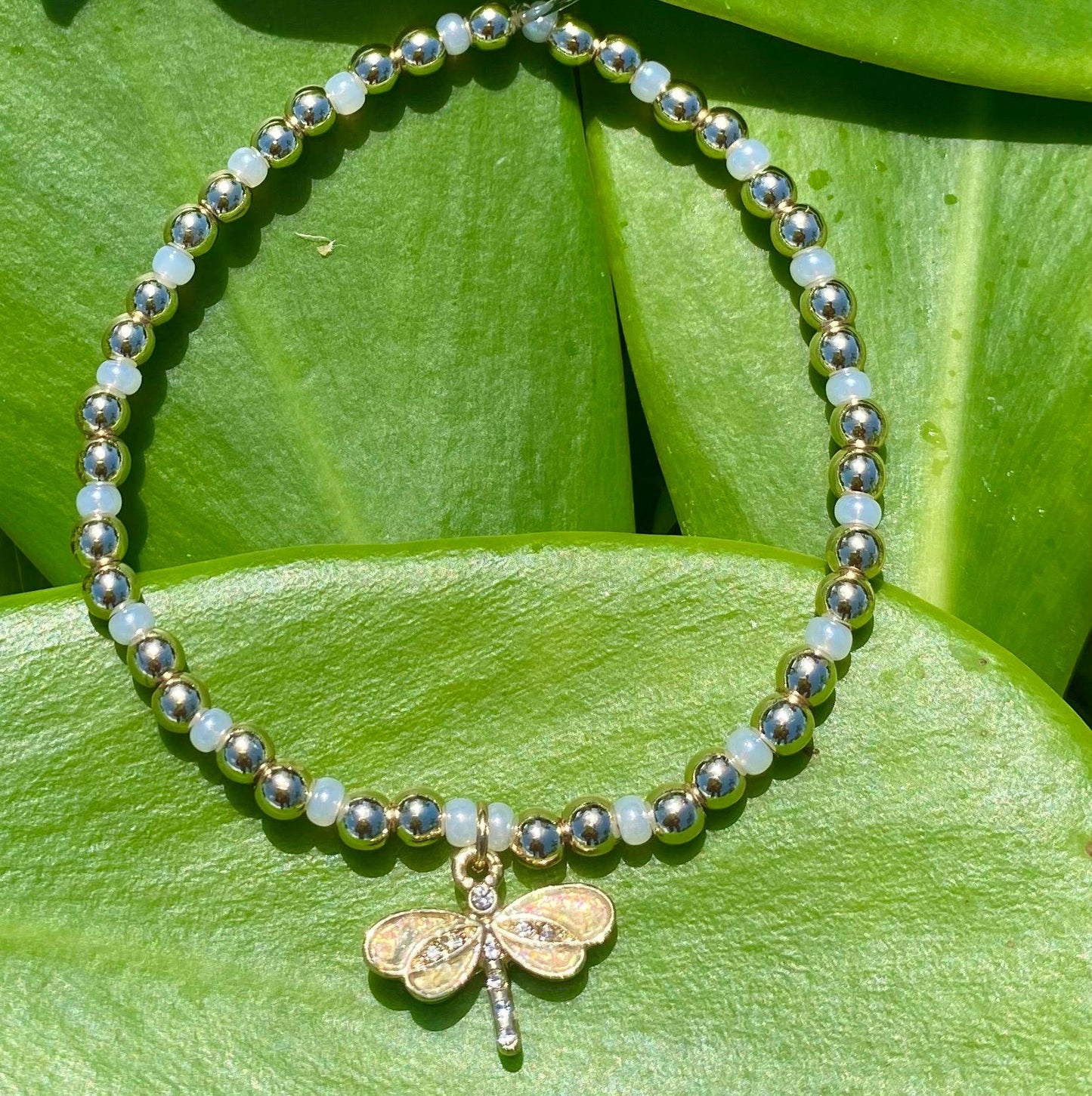 Dragonfly Charm Bracelet: 14K Gold Filled Beaded Bracelet with  Pearl Czech Glass and Center Charm.