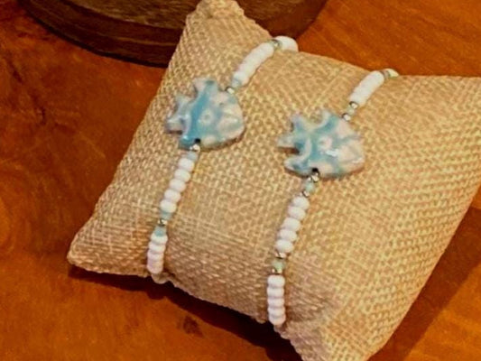 Ceramic Fish Beaded Stretch Bracelet: Turquoise & White Seed Beads.