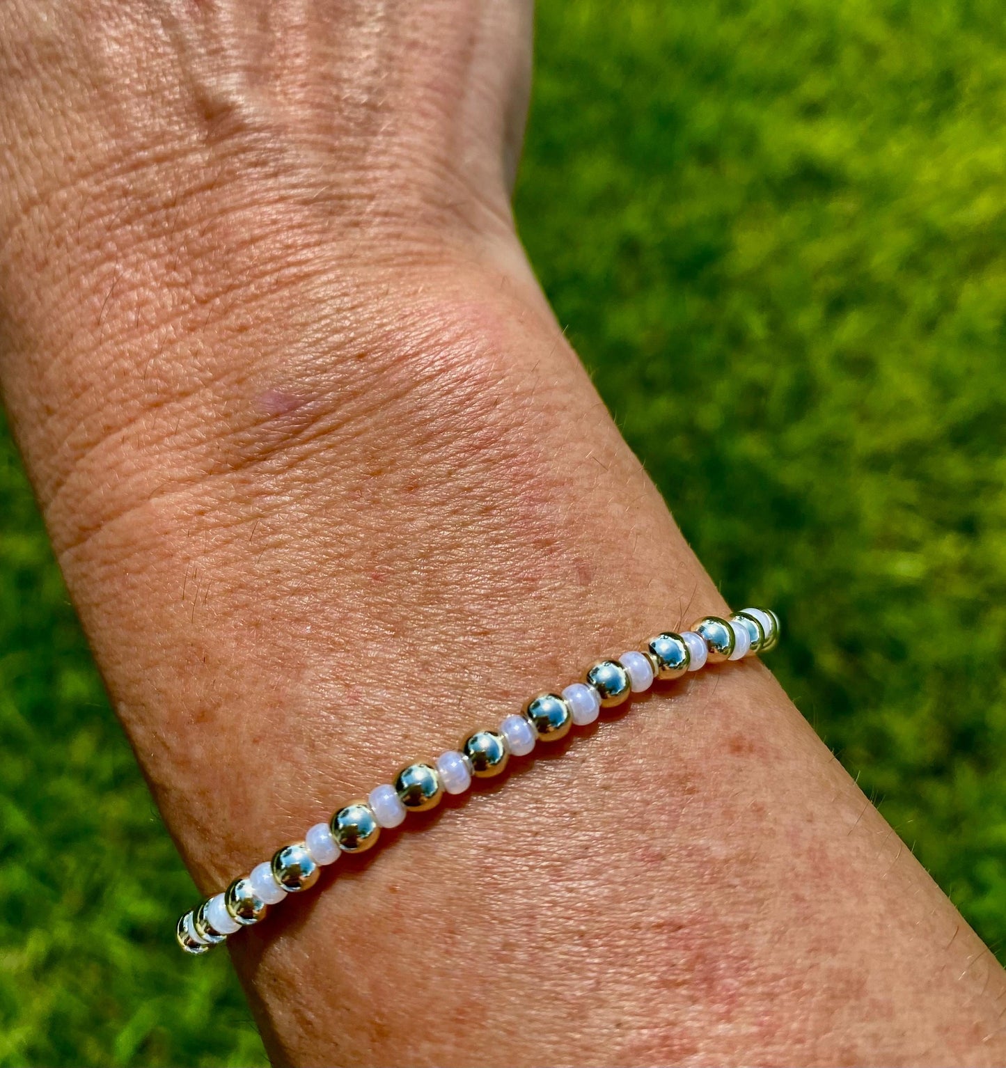 14K Gold Filled Beaded Bracelet: Dragonfly Charm, Pearl Czech Glass.