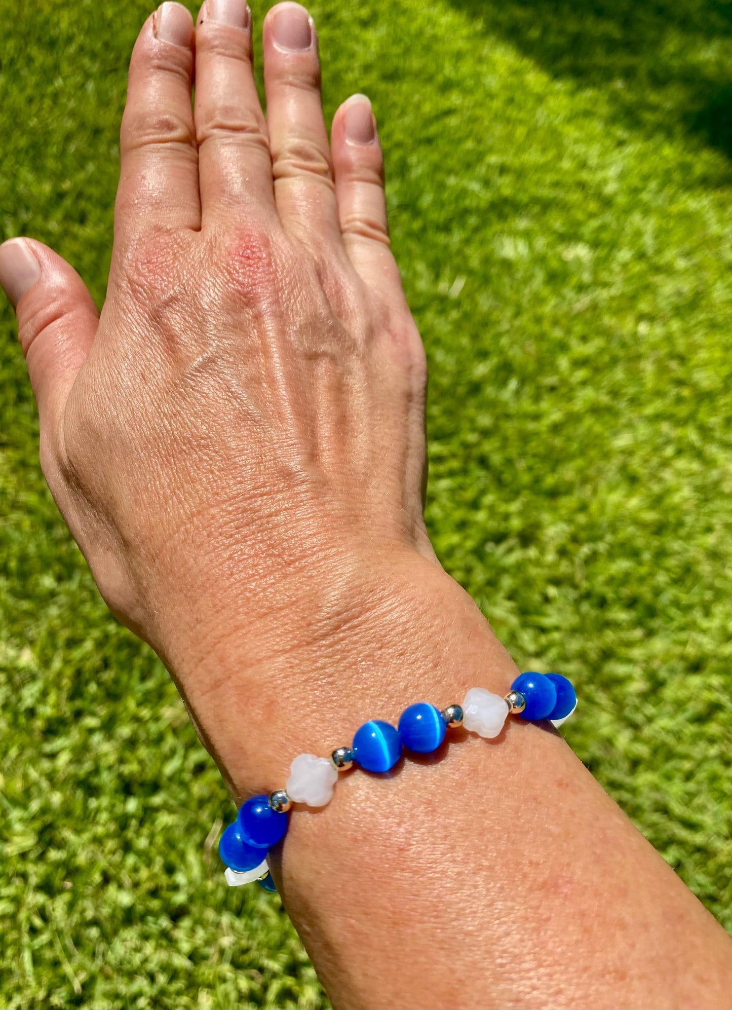 Blue Sapphire Cat's Eye Beaded Bracelet, 14K Gold Filled Beads, Pearl Charm.