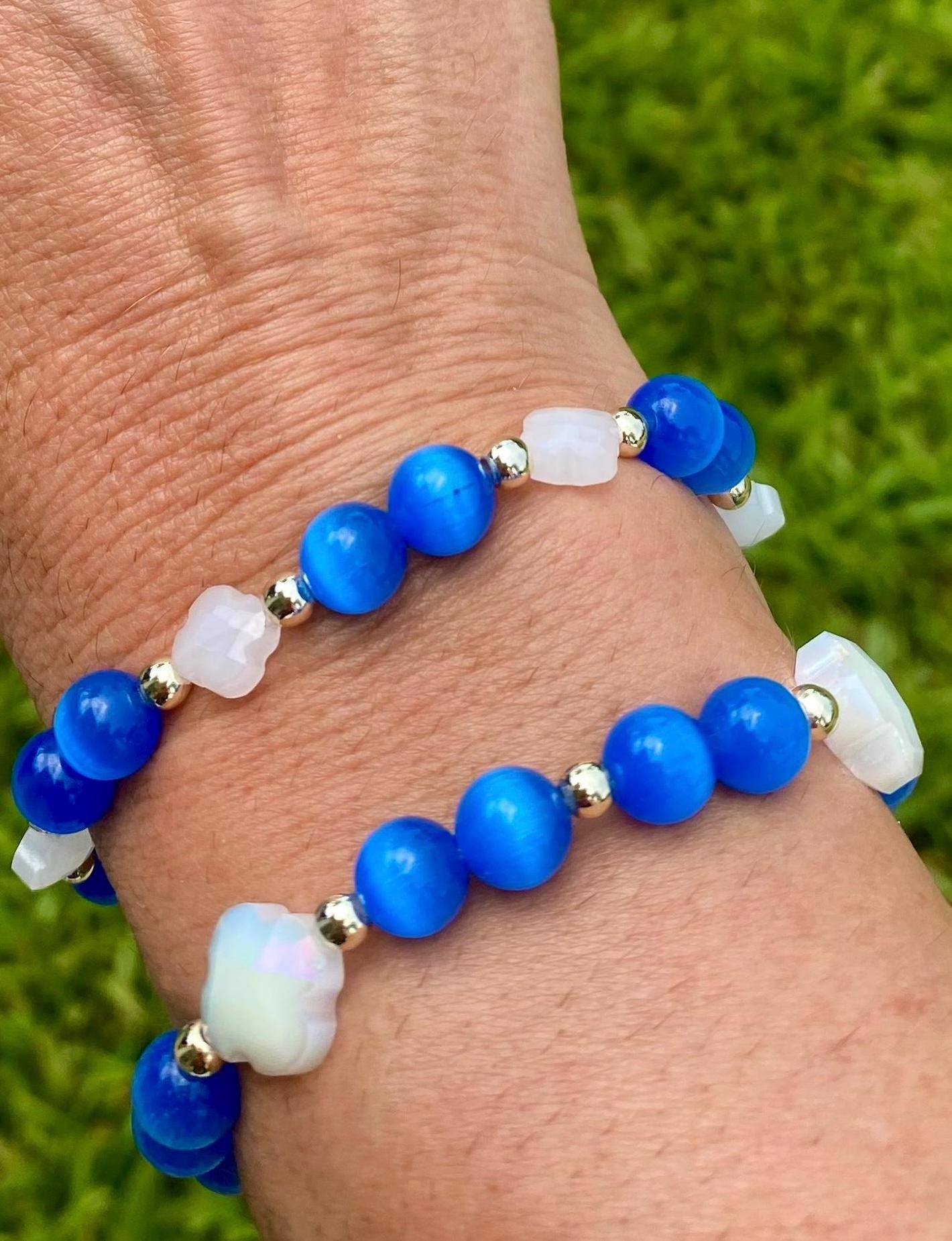 Blue Sapphire Gemstone Beaded Bracelet: 14K Gold Filled, Glass Clover Charms.